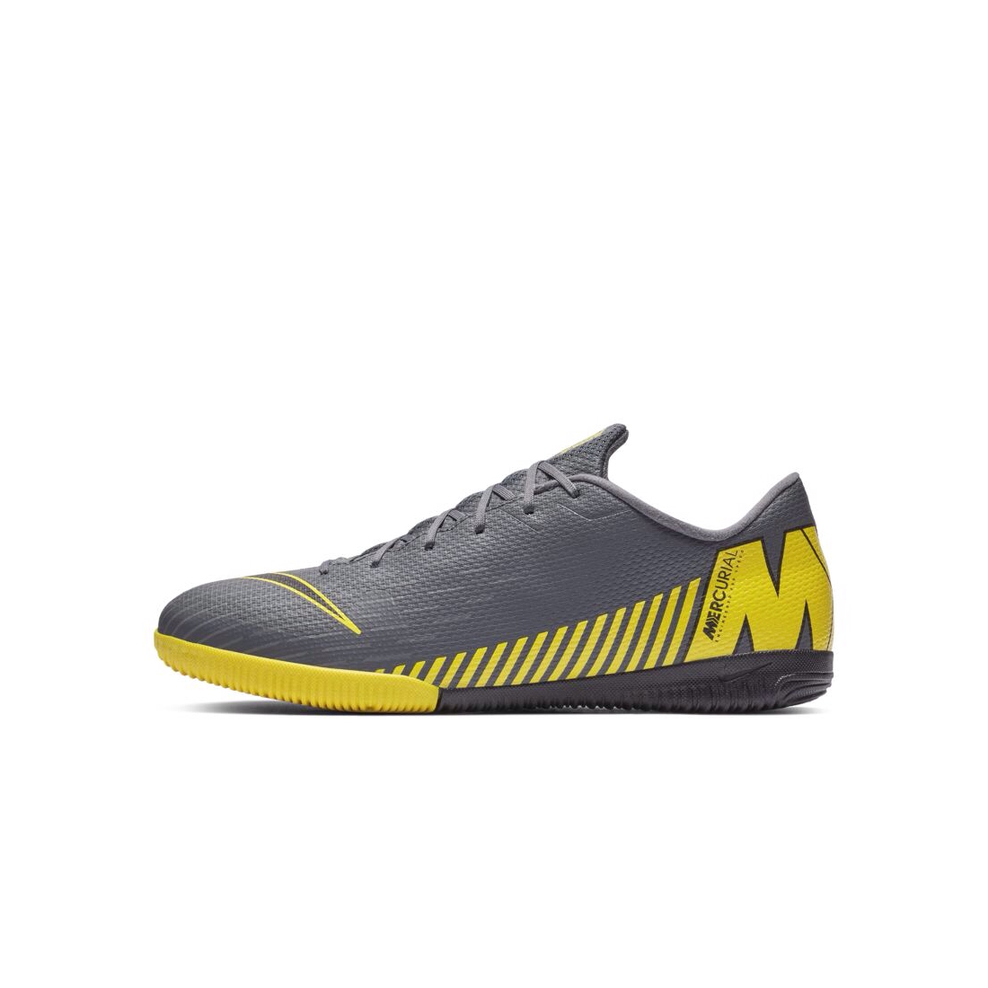 Nike vapor 12 academy futsal hot sale