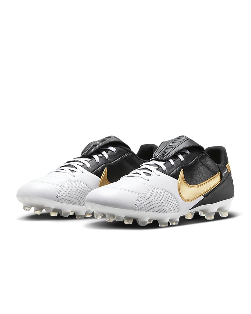 All black nike premier hotsell